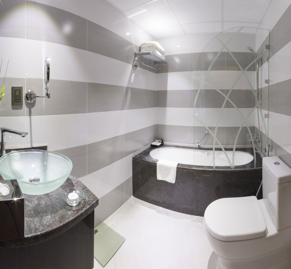 Suite, 2 Bedrooms photo 2