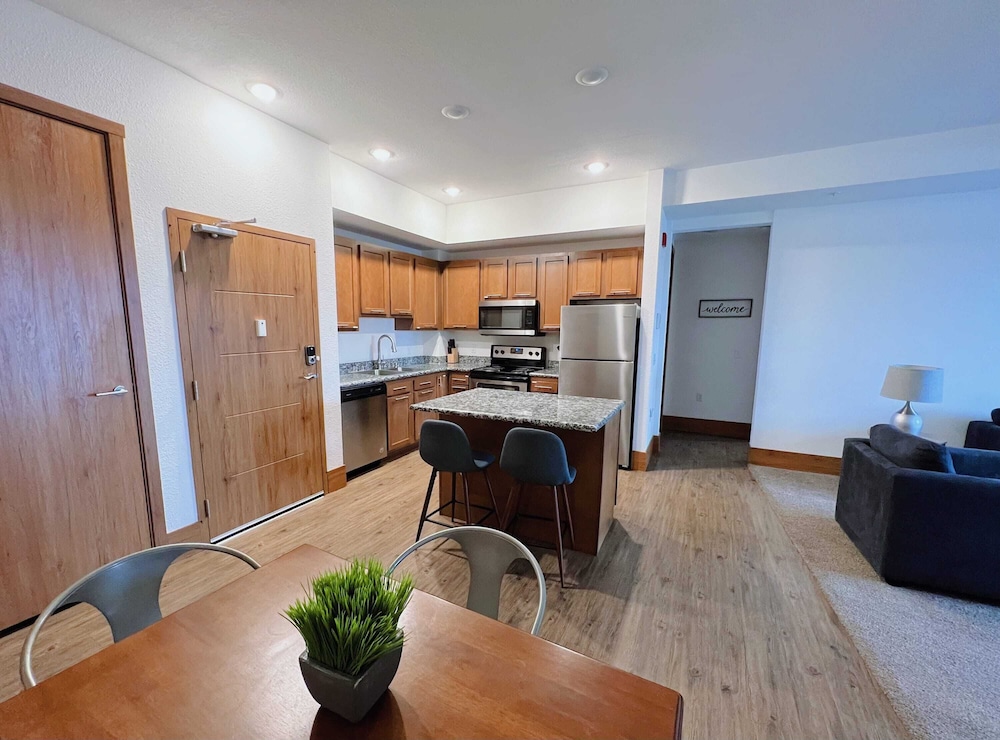 Classic Apartment photo 3