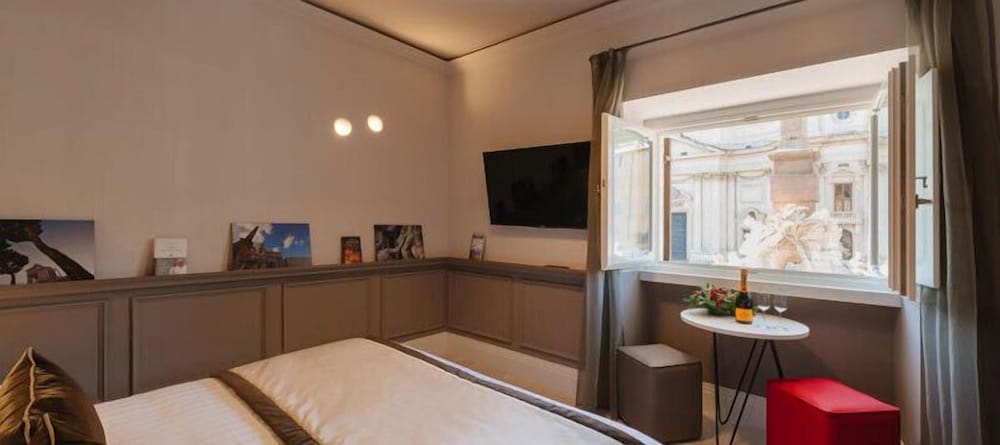 Deluxe Triple Room photo 2