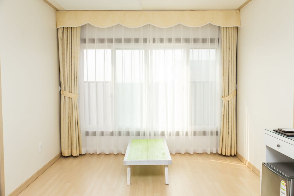 Room (Korean Ondol) photo 3