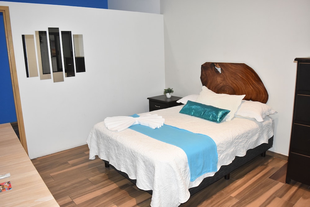 Superior Double Room, 2 Queen Beds, Kitchenette, Courtyard Area photo 2