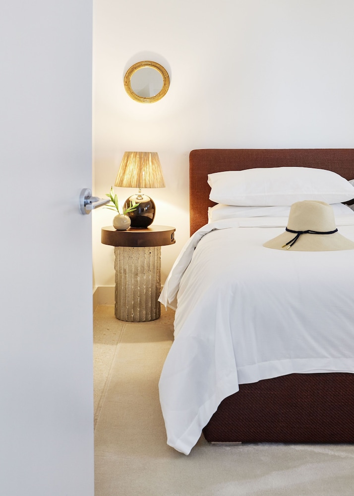 Suite, 1 King Bed, Ocean View (One Bedroom Oceanview Penthouse Suite)