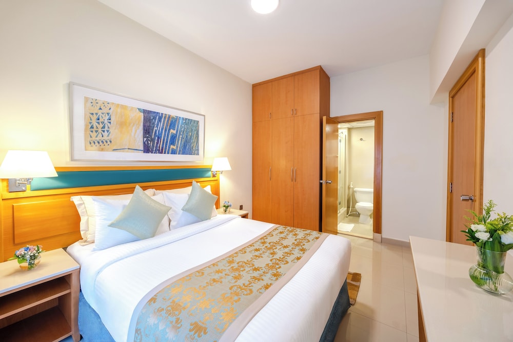 Family Suites - Golden Sands 3 photo 2