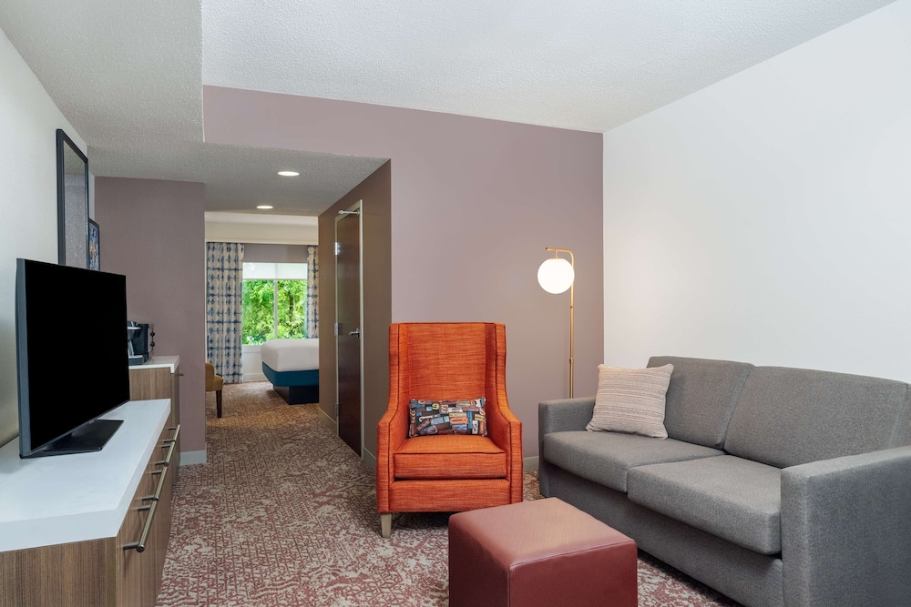 King Room Jr. Suite - Photo 1