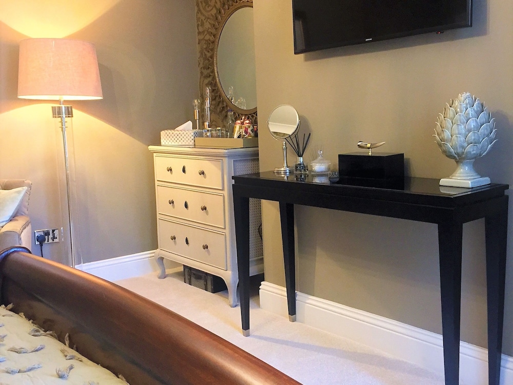 Superior Double Room, Ensuite (Hawthorne Dell) photo 3