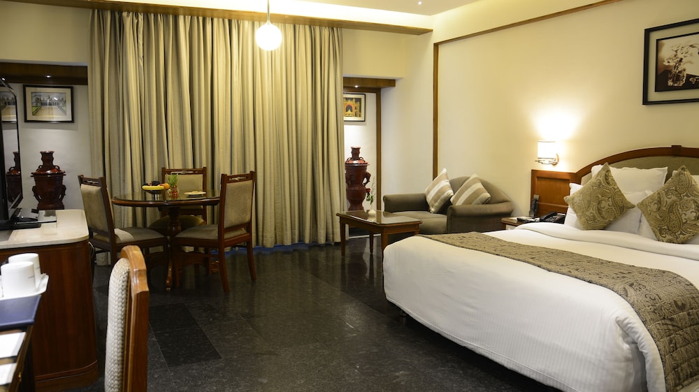 Premier Room