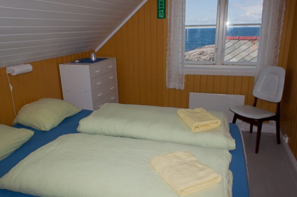 Traditional Double or Twin Room, Shared Bathroom photo 2