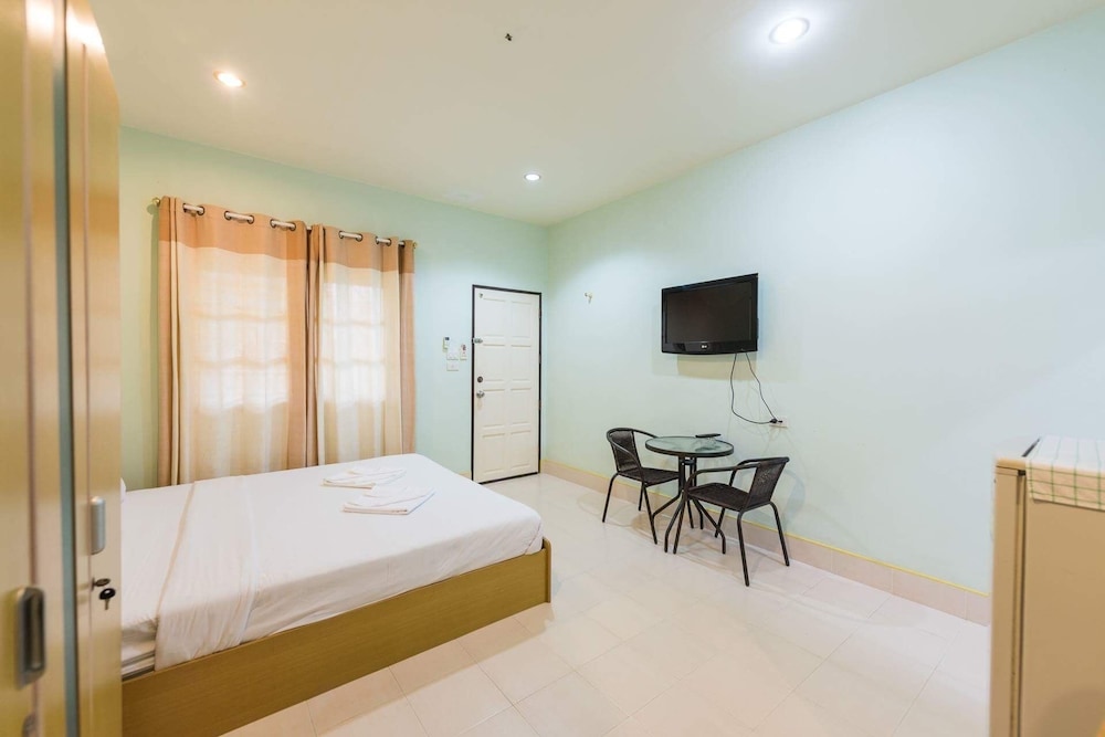 Standard Room photo 2