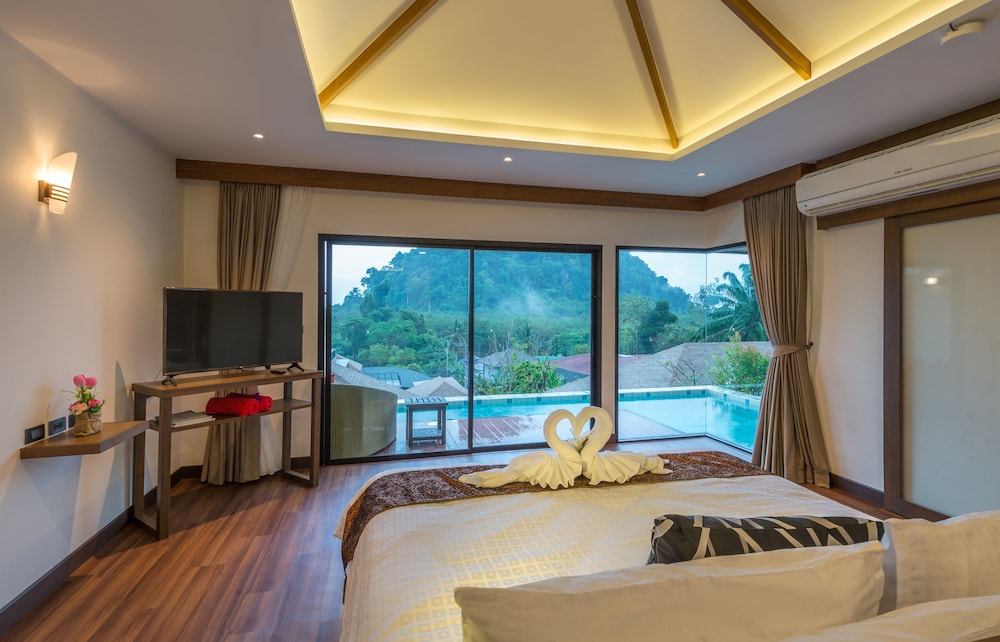 Exclusive Pool Villa with Bathtub photo 1