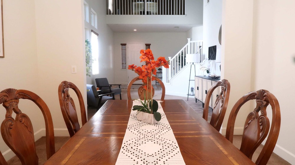 Family House photo 3