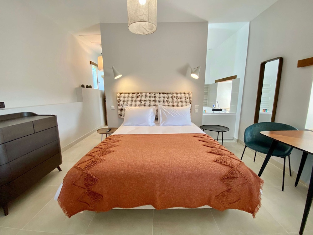 Luxury Room, 1 Queen Bed, Jetted Tub (La tour)