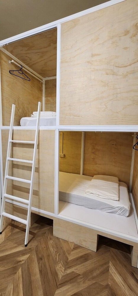Basic Shared Dormitory, Multiple Beds photo 1