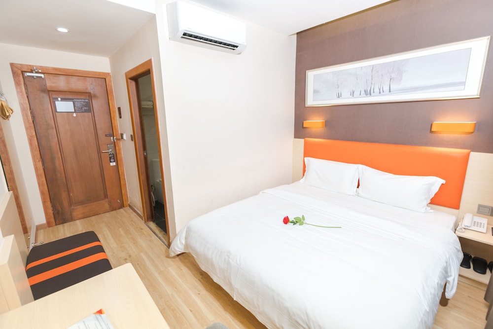 Standard Double Room (Type 1) - Photo 9