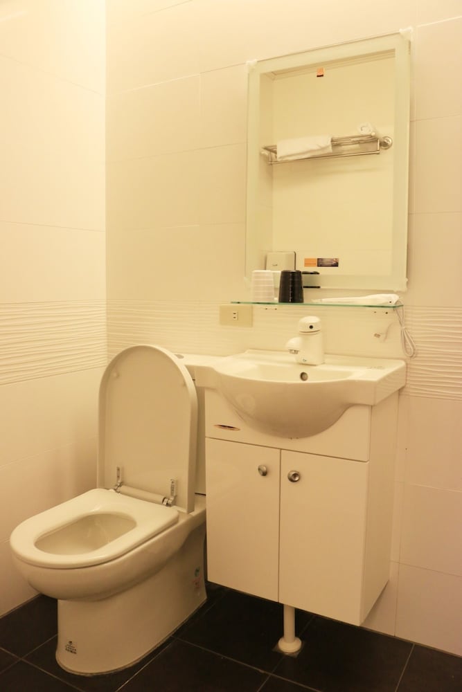 Standard Double Room, 1 Double Bed, Non Smoking photo 3