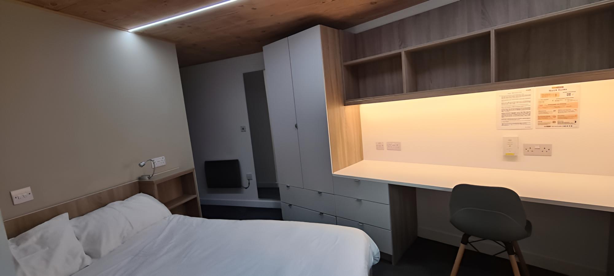 Superior Double Room Single Use photo 2