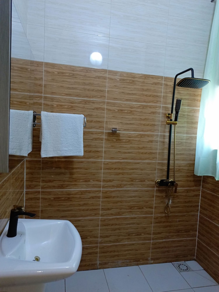 Classic Triple Room photo 2