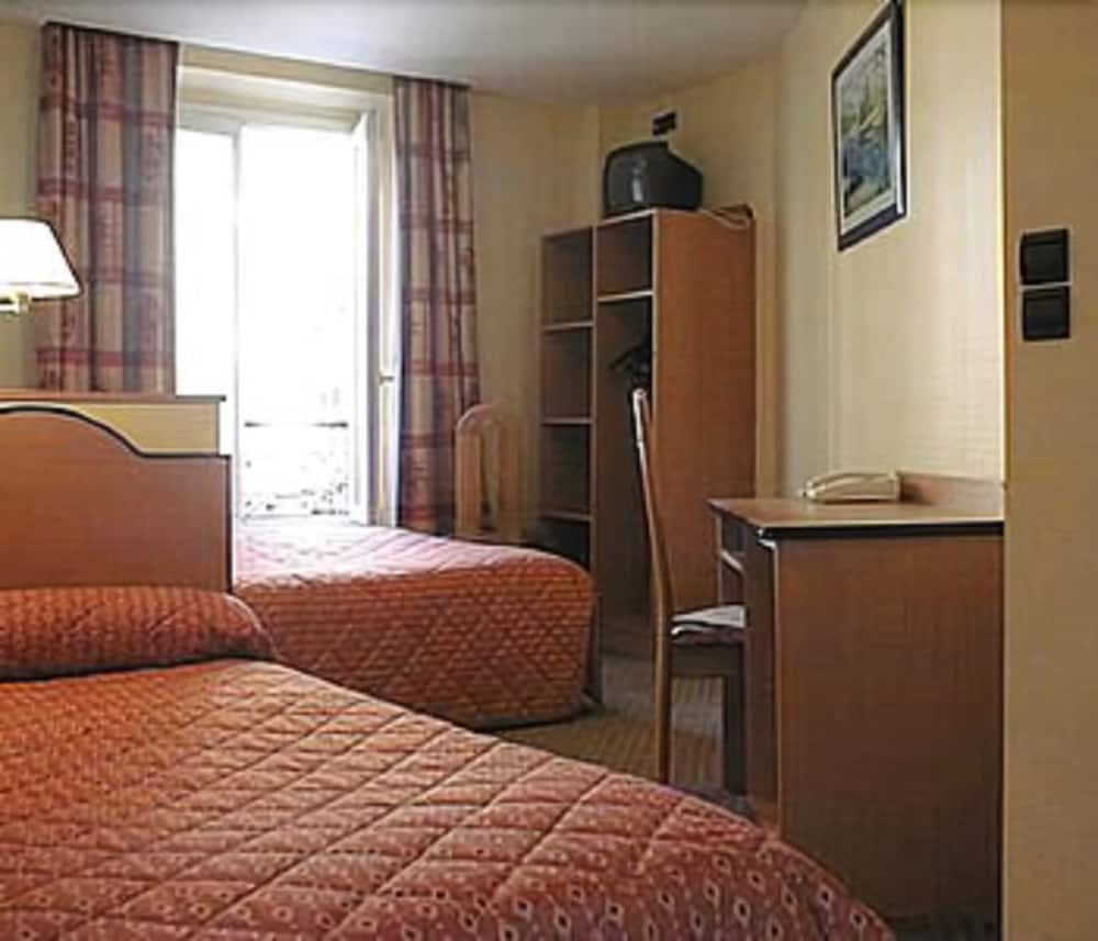 Quadruple Room photo 1