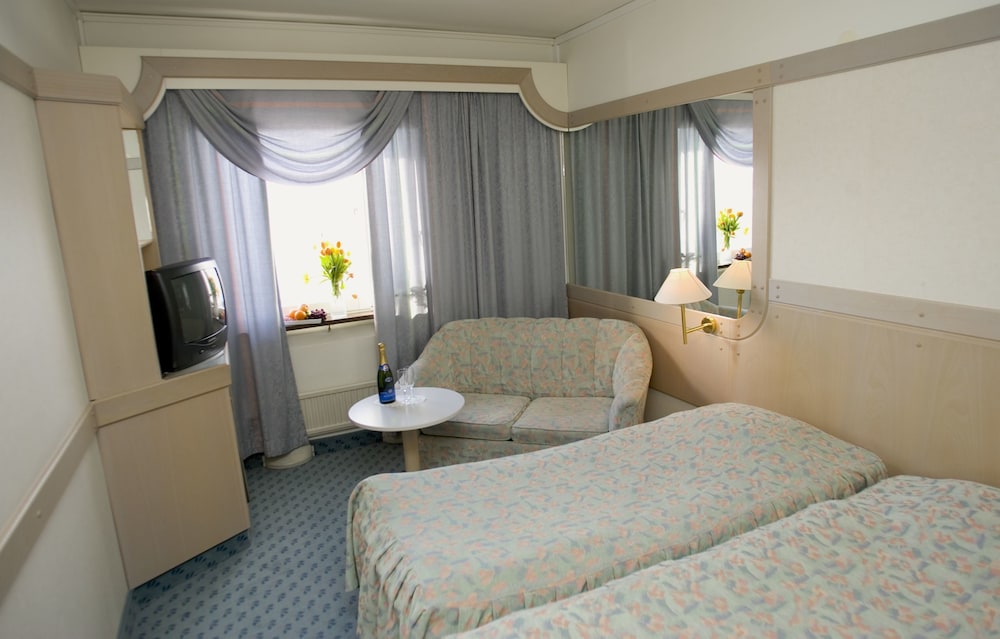 Twin Room photo 2