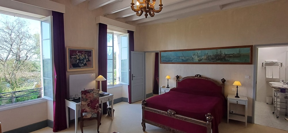 Superior Double Room, Pool View