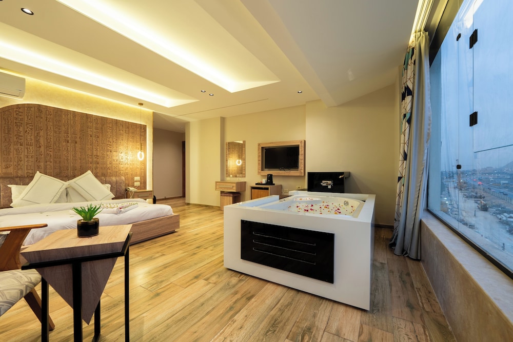 Junior Suite - Photo 3