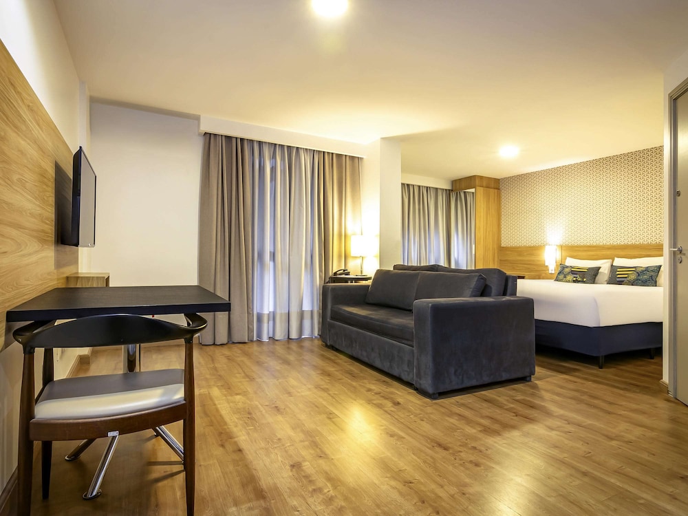 Intercity Curitiba 7 de Setembro — Superior Apartment, 1 Double Bed With Sofa Bed, Balcony (Apartamento Superior Adaptado, 1 Cama)