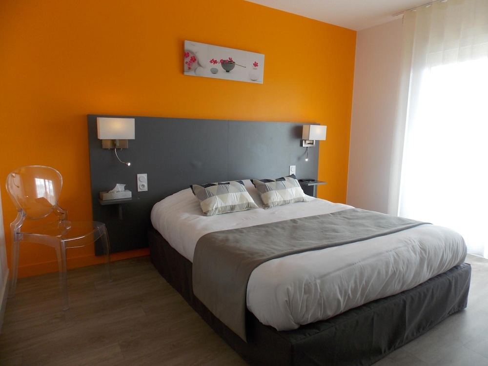 Superior Double Room, Balcony - Photo 3