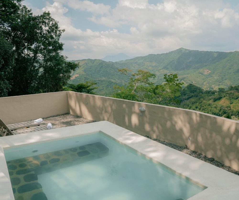 Deluxe Suite, Mountain View photo 2