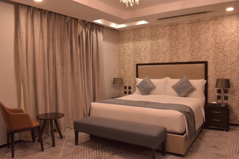 Royal Suite, City View photo 1