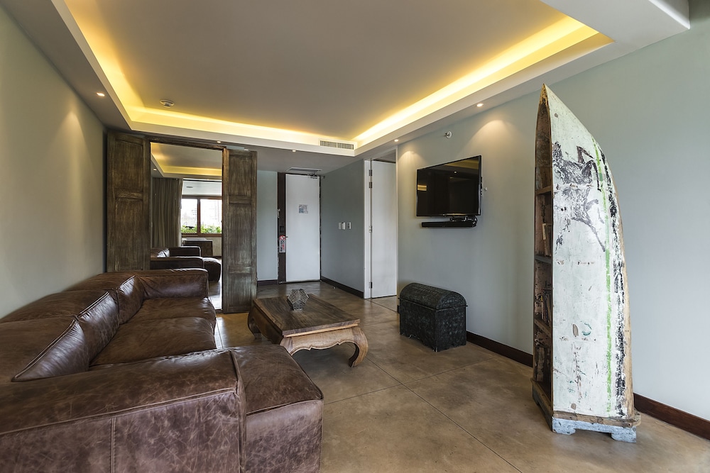 Exclusive Room - Photo 13