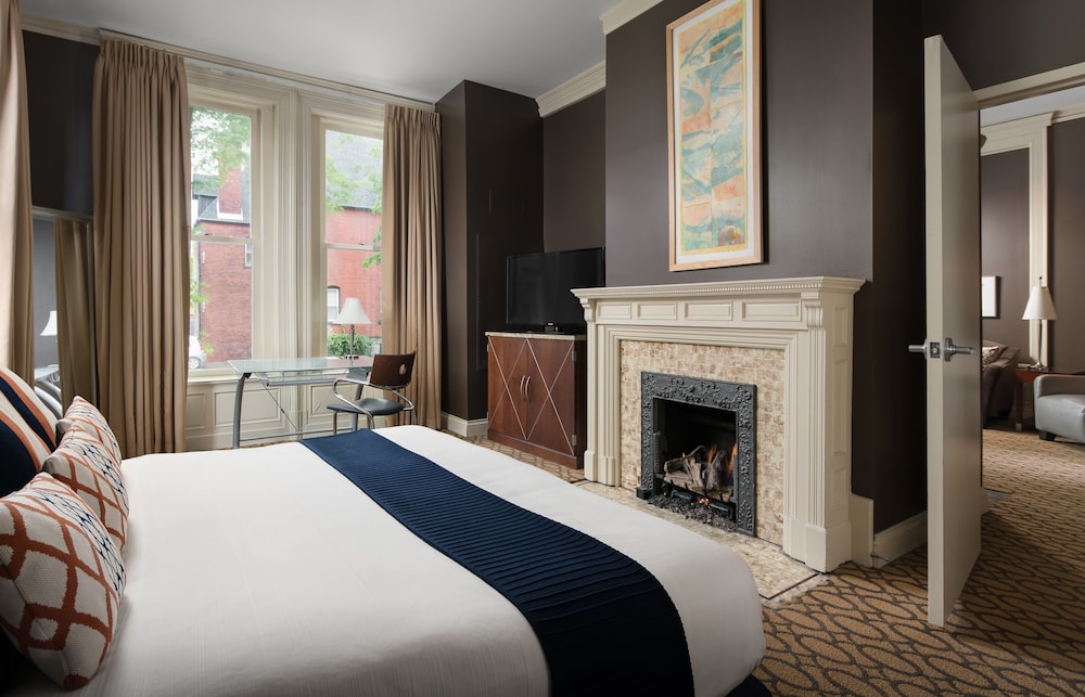 Suite, 1 Queen Bed (Suite) - Photo 4