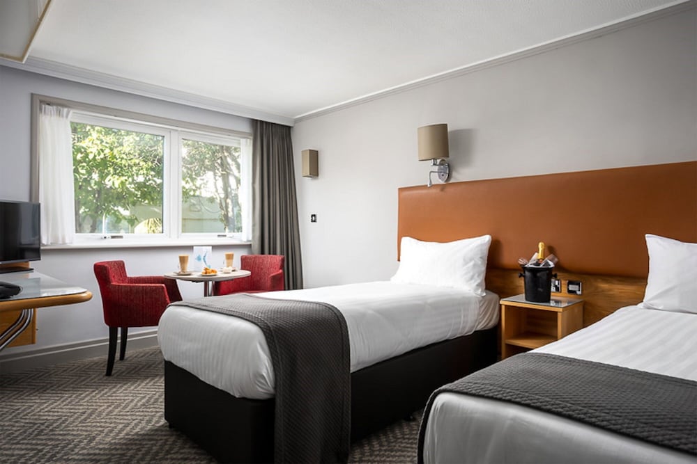 Classic Twin Room - Photo 1