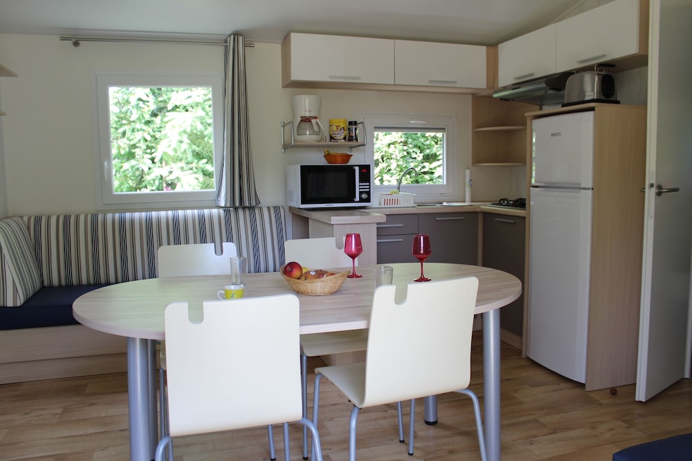 Mobile Home, 3 Bedrooms - Photo 8