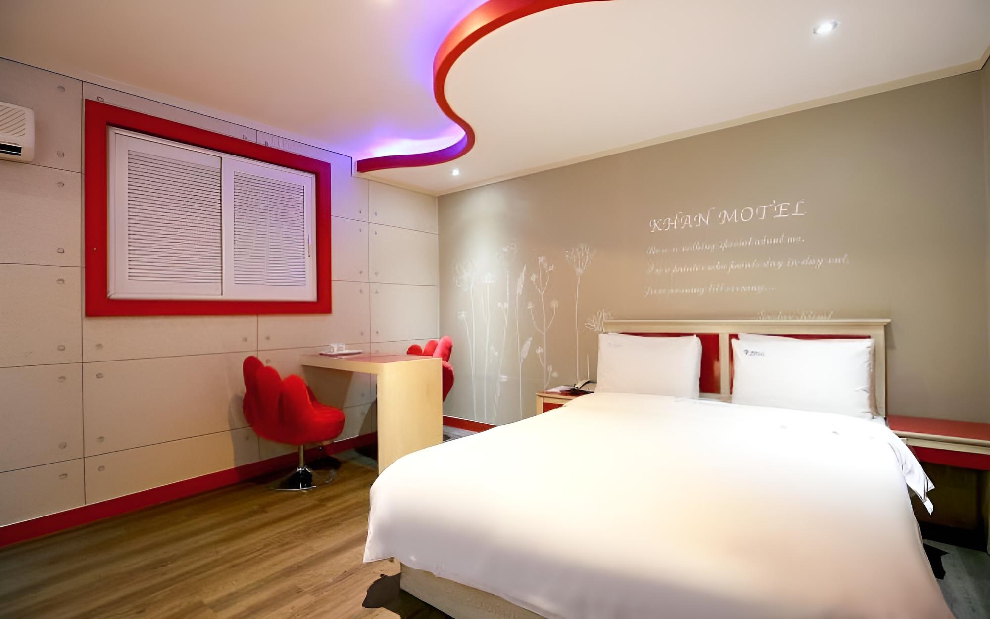 Room (Deluxe B (tub+double Netflix)) - Photo 1