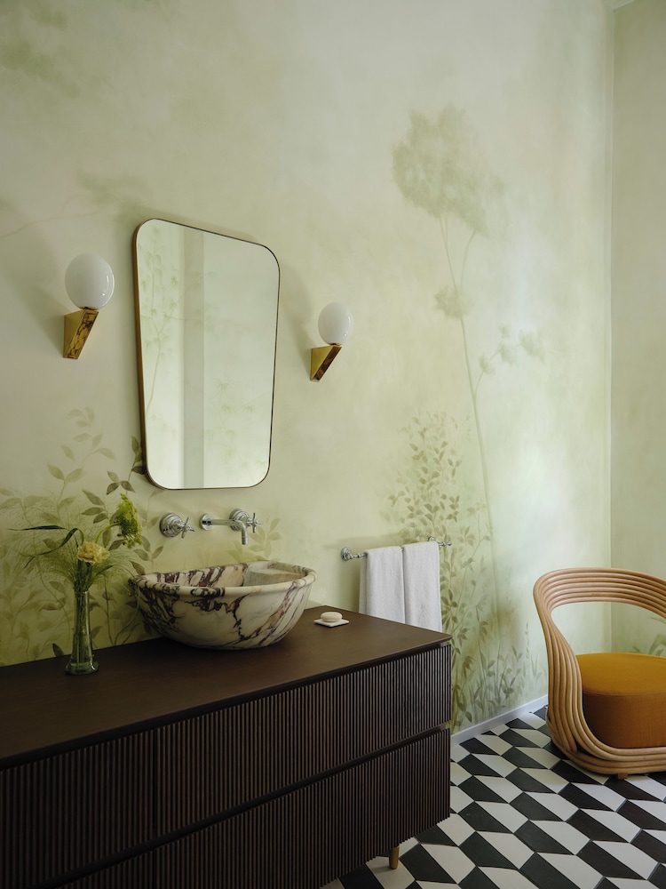 Junior Suite thumbnail 6