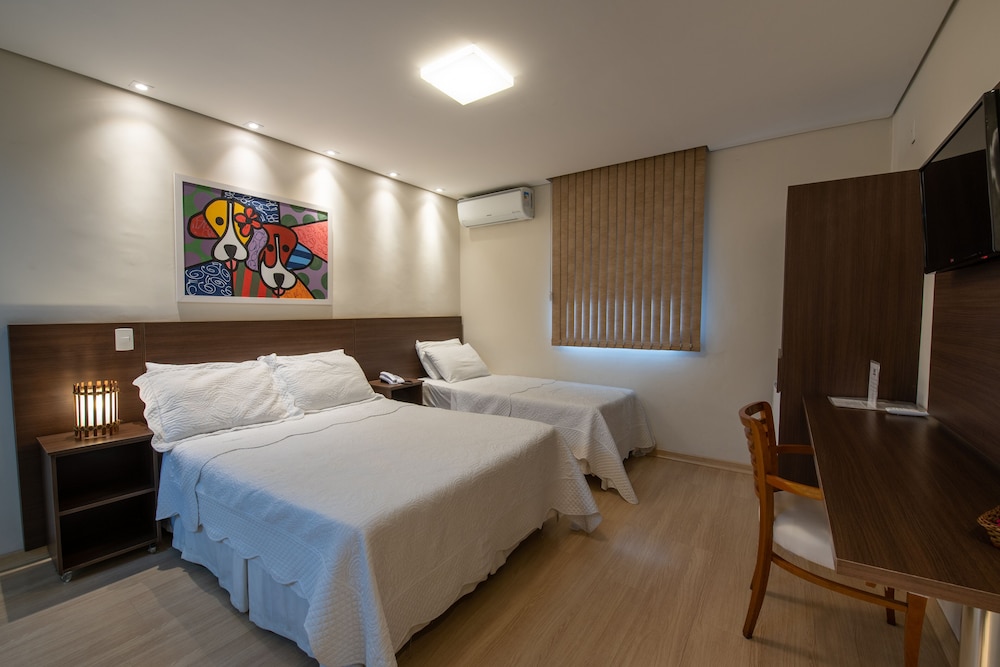 Superior Suite - Photo 6