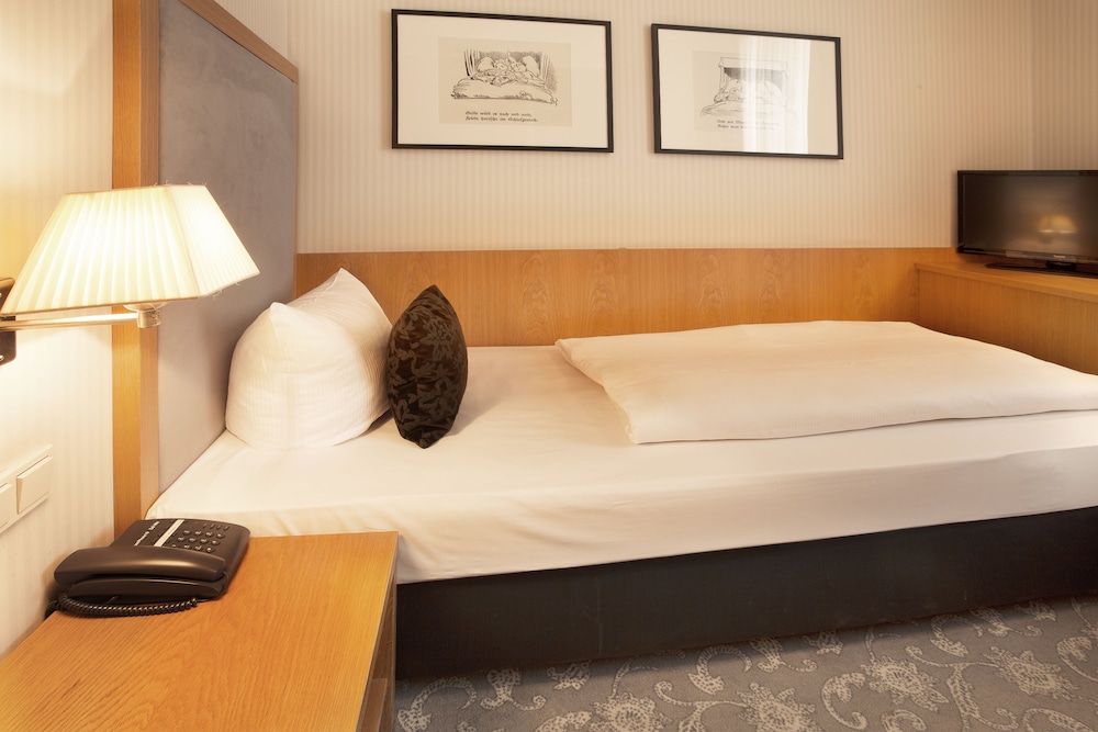 Standard Room, 1 Twin Bed - Photo 5