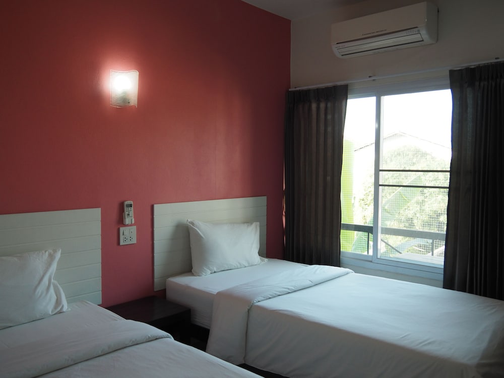 Standard Twin Room photo 1
