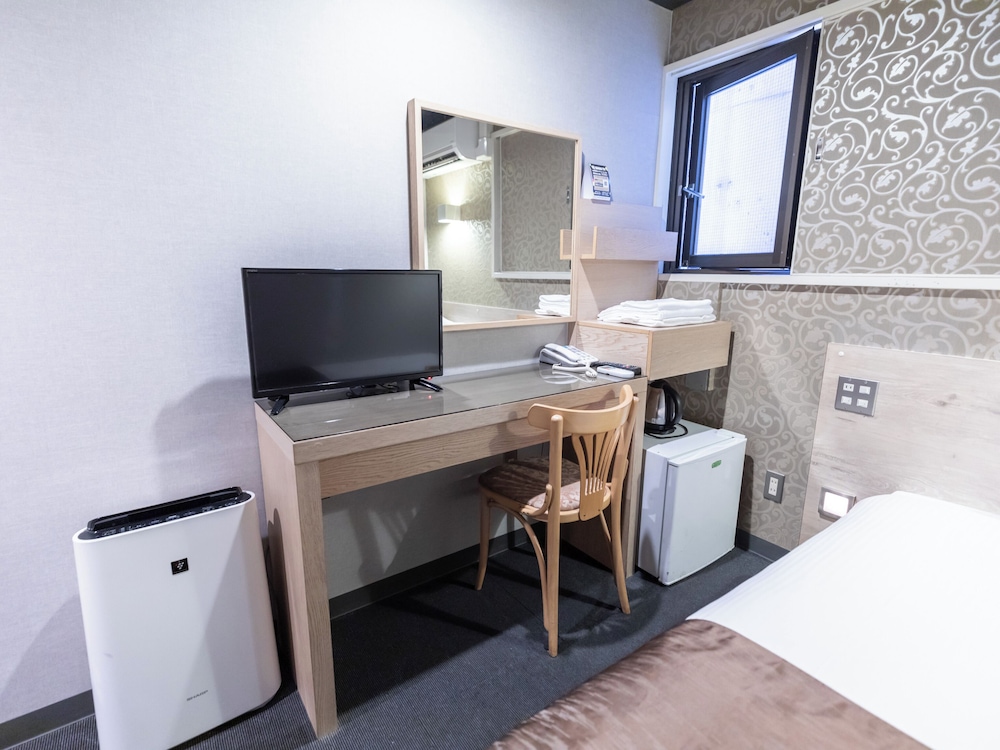 Semi Double Room, Non Smoking - Photo 11