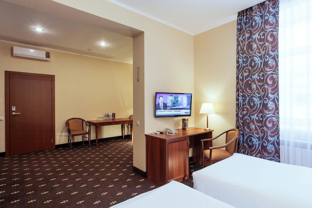 Standard Triple Room photo 2