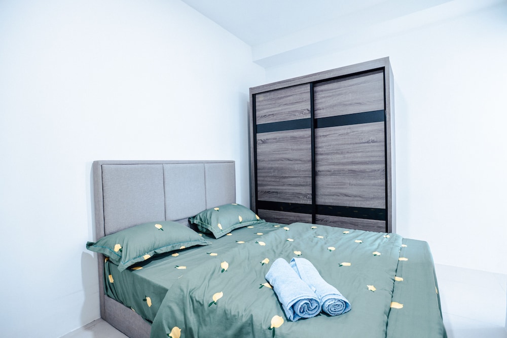 Family Condo - Photo 4