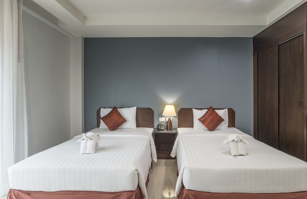 Superior Twin Room, Balcony photo 2