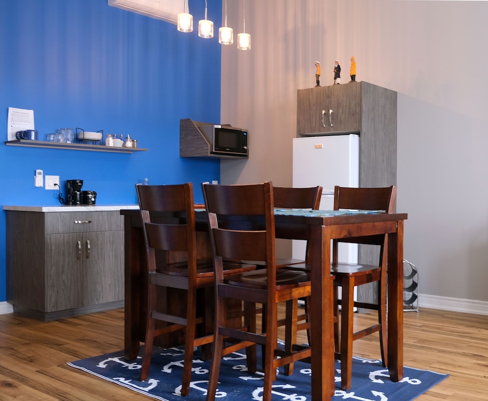 Studio Suite 6 photo 3