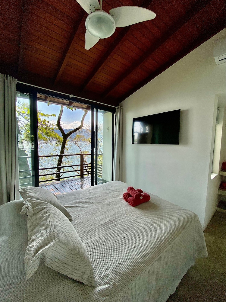 Basic Villa
