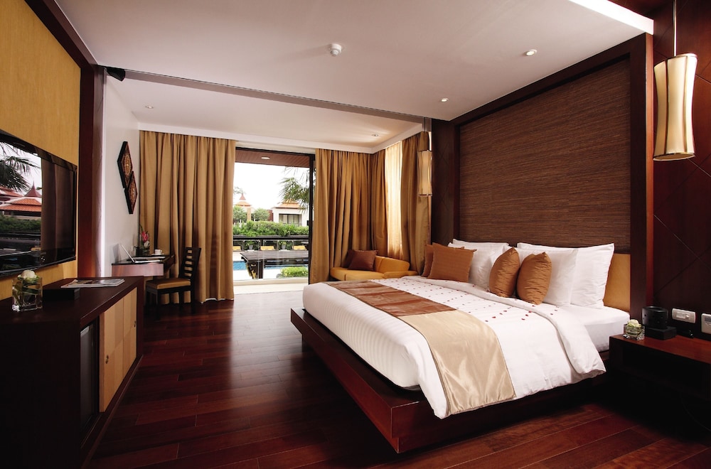 Room, 3 Bedrooms (Residence) - Photo 9