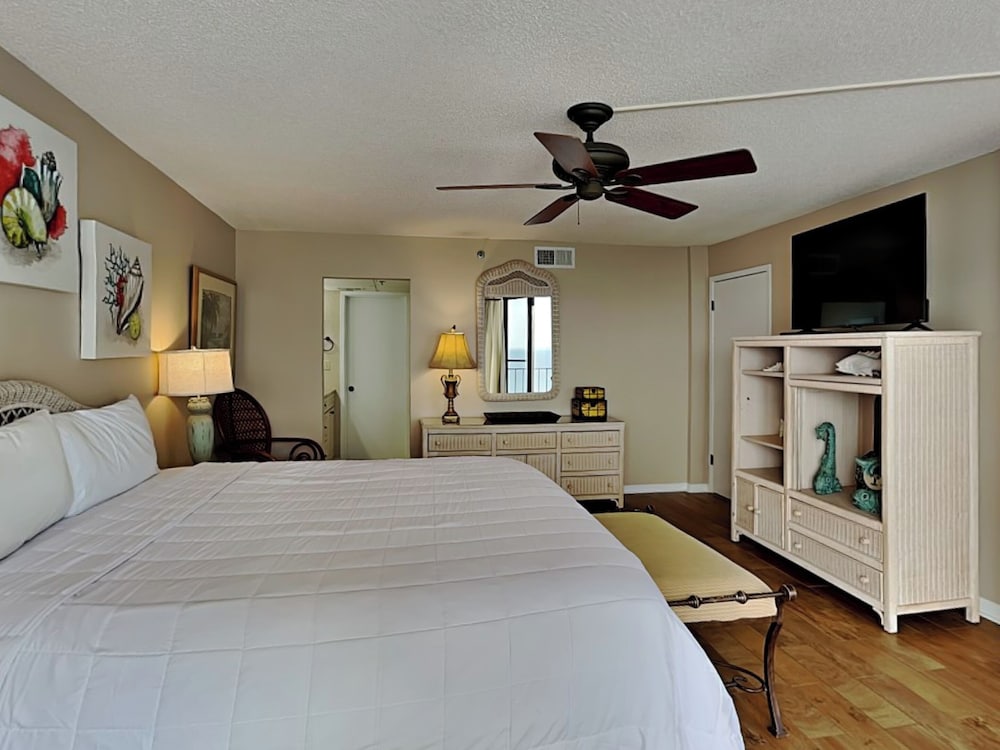 Condo, Multiple Beds, Balcony, Ocean View (T3 1111 - No Pets)