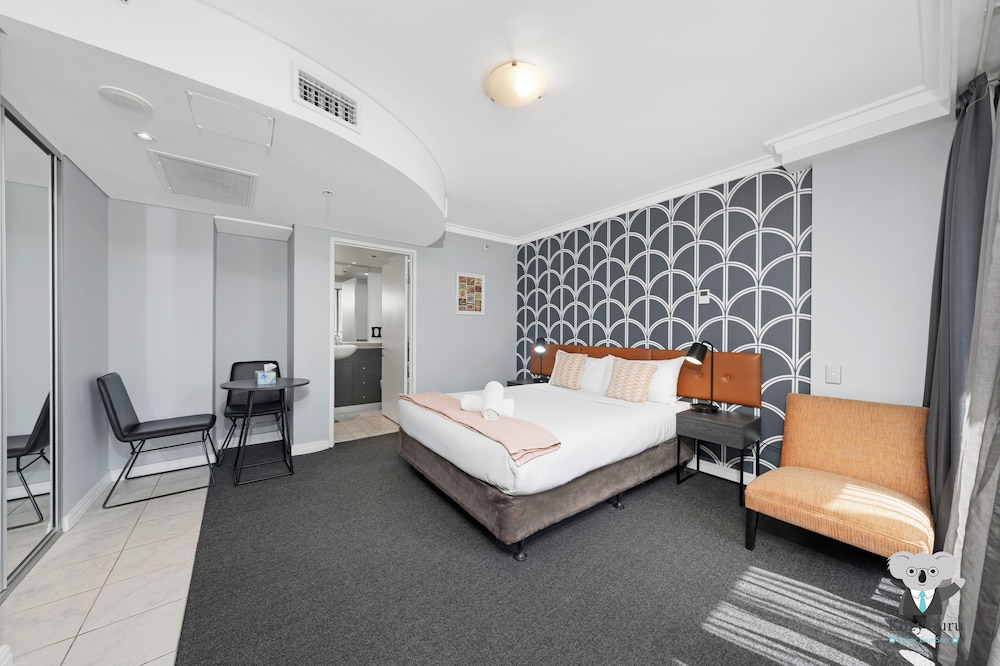 City Studio (NHA653-909)