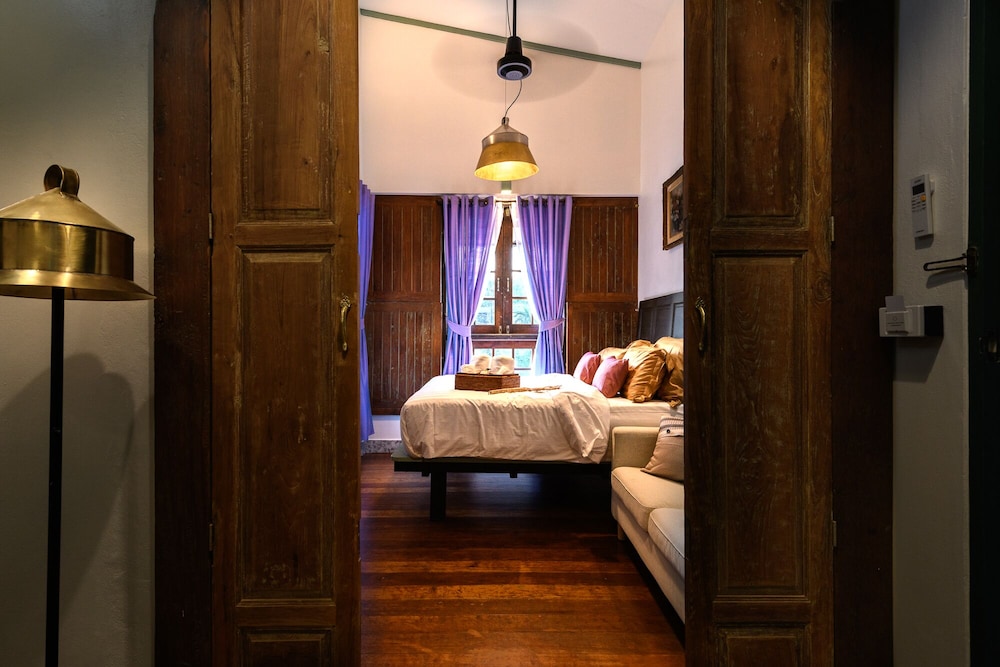 Executive Room photo 2