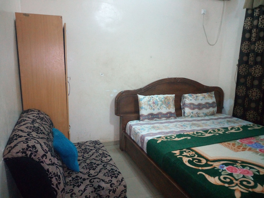 Executive Suite photo 2