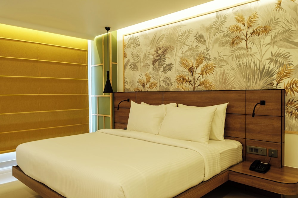 Urban Corner Room - Photo 31