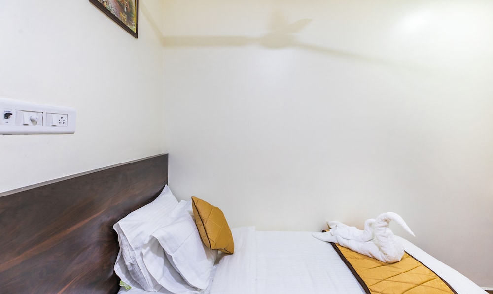 Standard Single Room - Photo 3